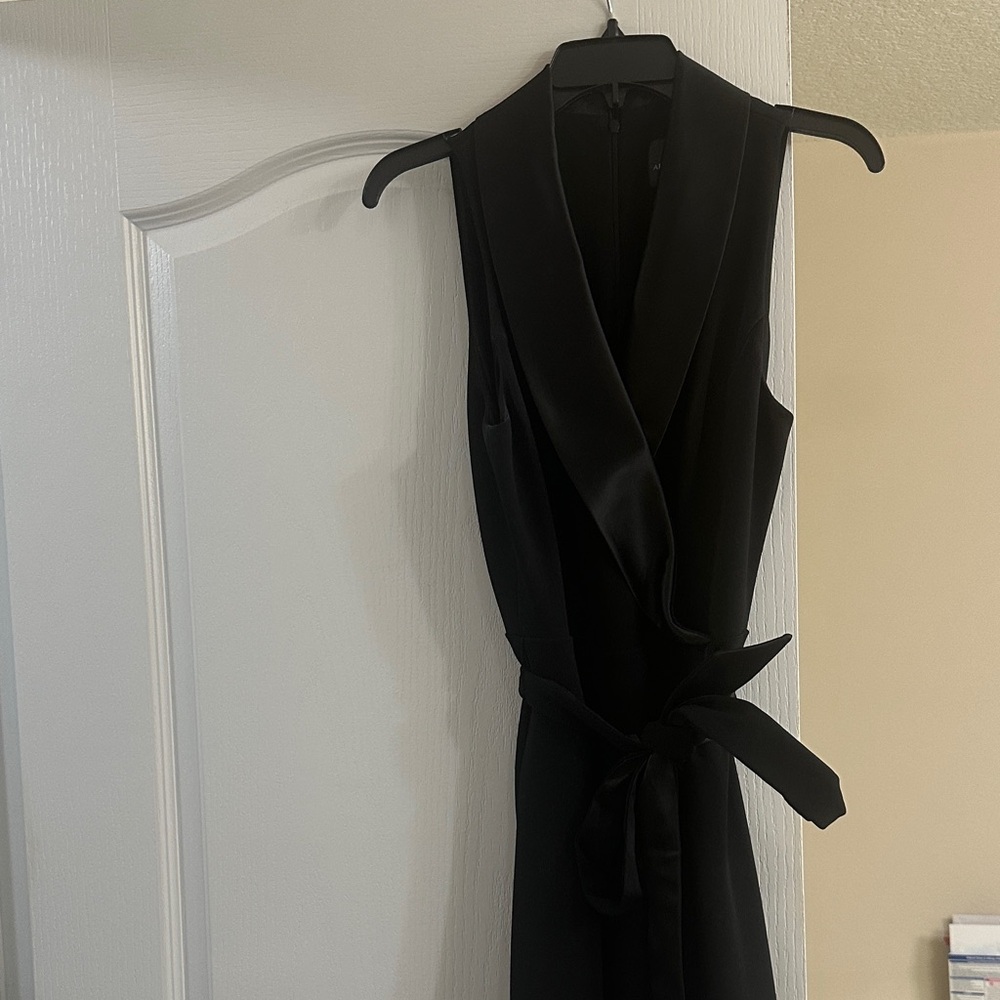 Adrianna Papell Black Wrap Midi Dress